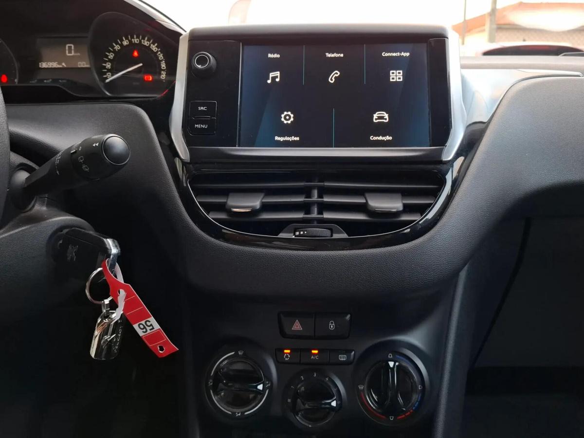peugeot-208-2019-diesel-1499cc