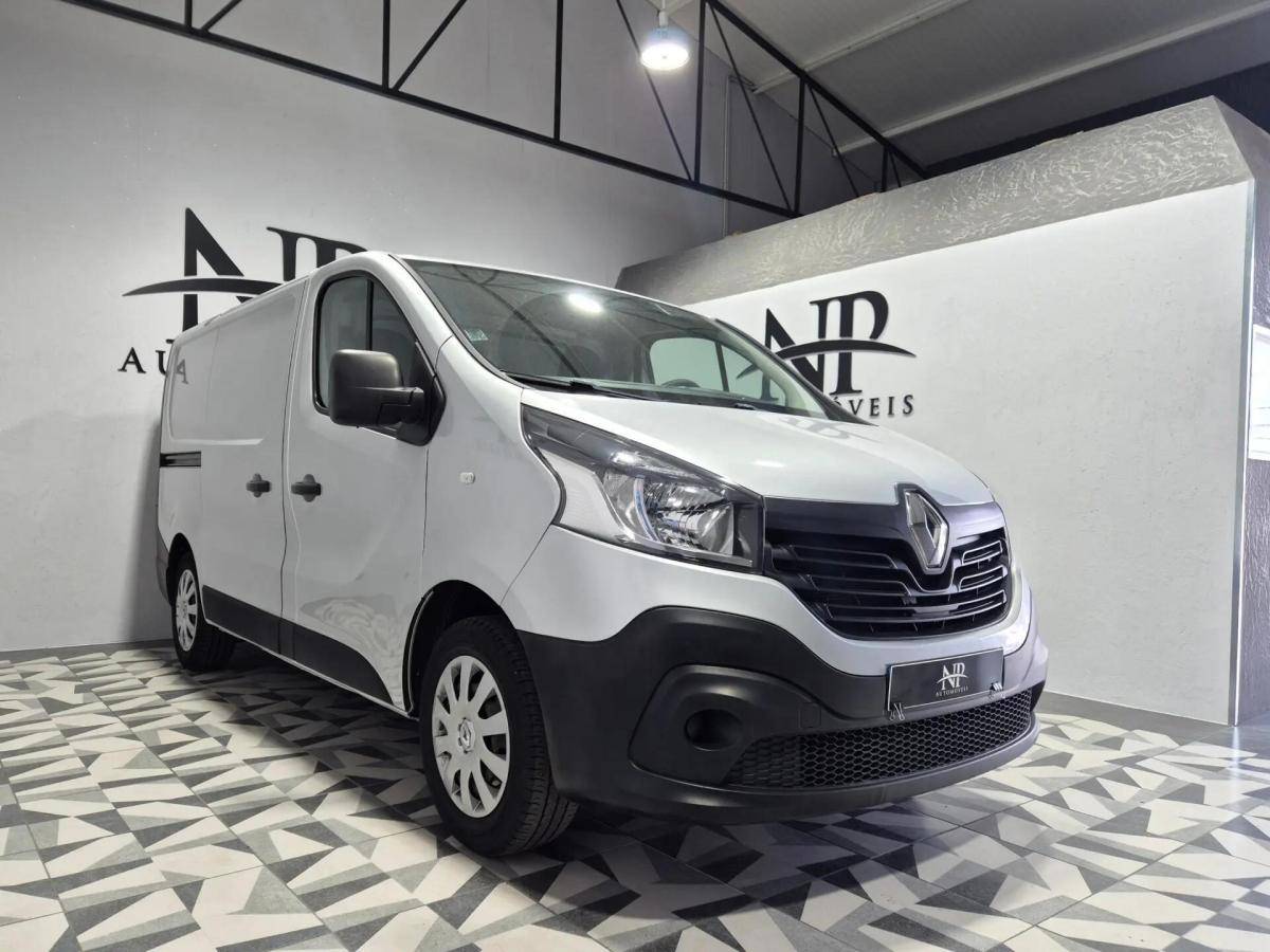 renault-trafic-2019-diesel-1598cc