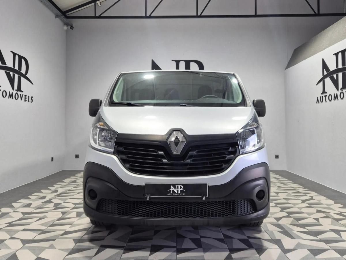 renault-trafic-2019-diesel-1598cc