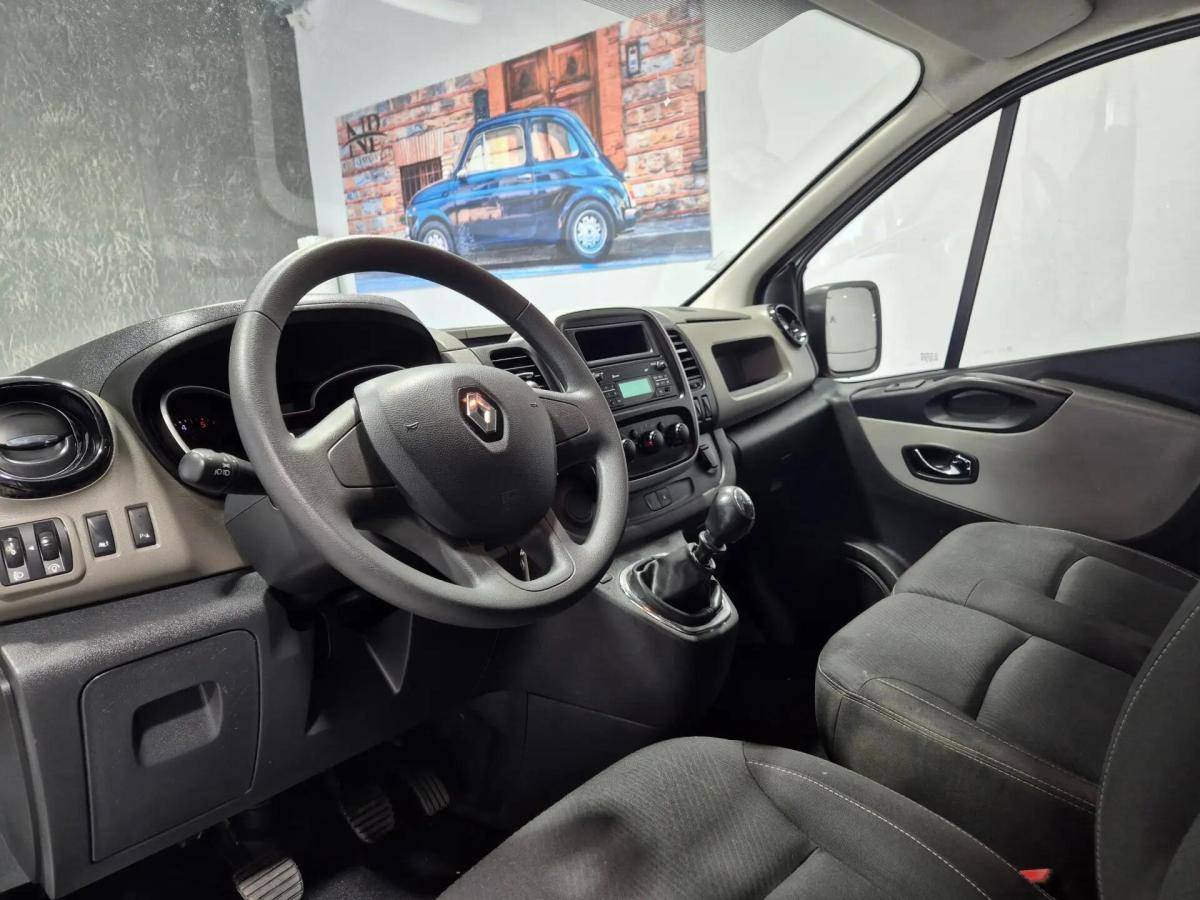 renault-trafic-2019-diesel-1598cc