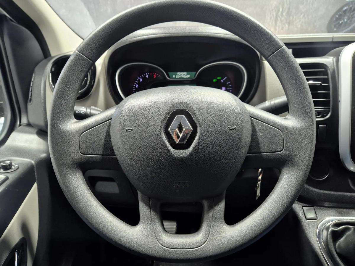 renault-trafic-2019-diesel-1598cc
