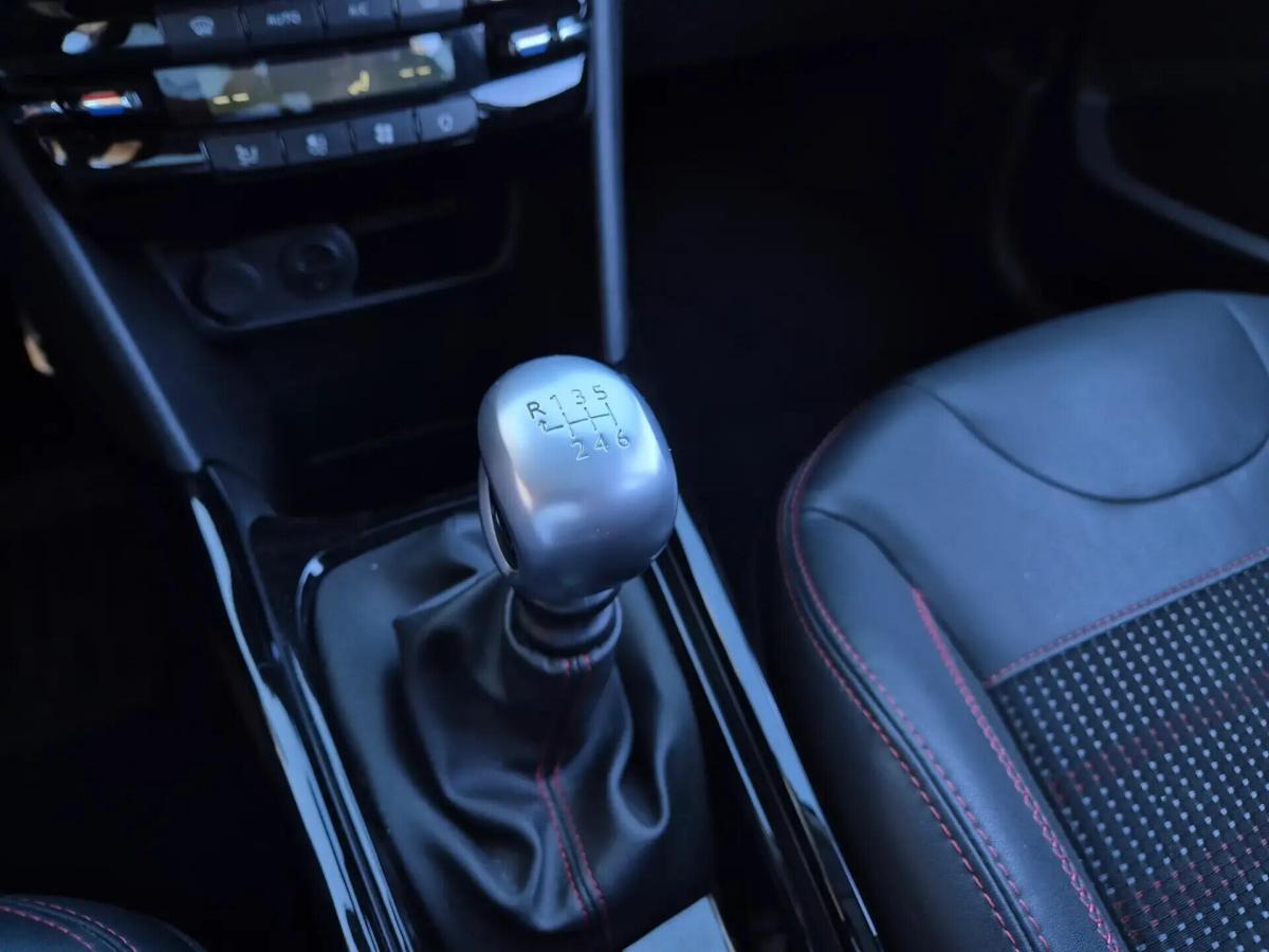 peugeot-2008-2017-diesel-1560cc