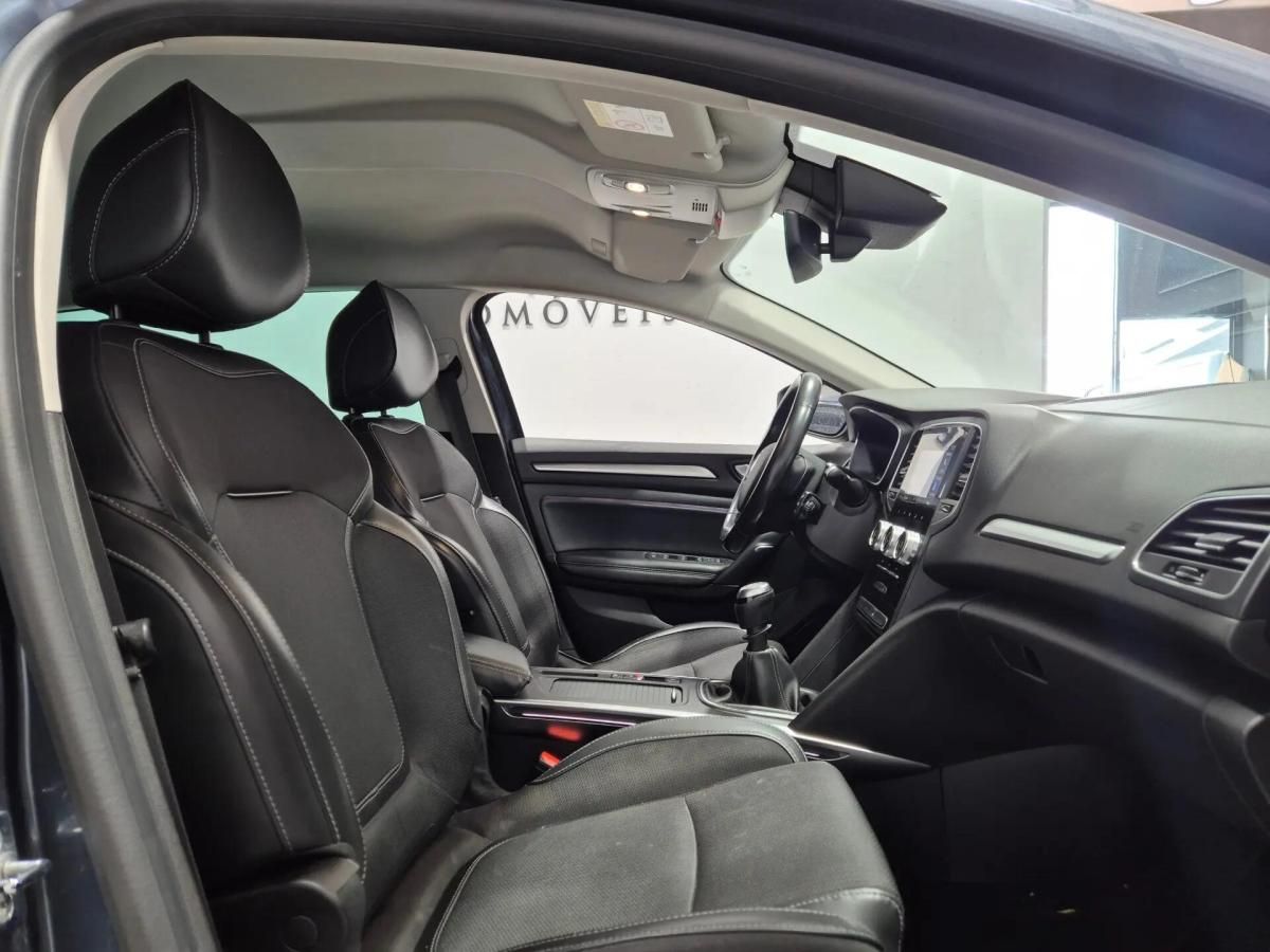 renault-megane-sport-tourer-2021-diesel-1461cc
