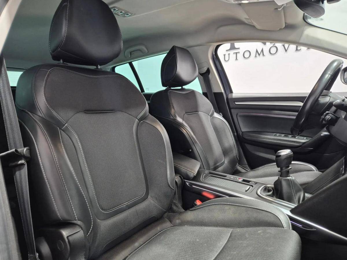 renault-megane-sport-tourer-2021-diesel-1461cc