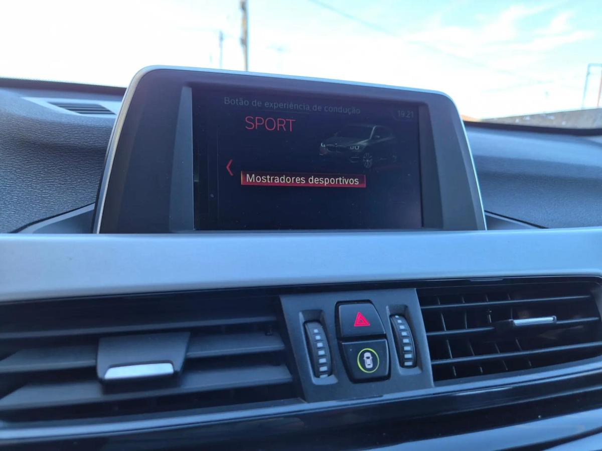 bmw-x1-sdrive16d-2019-diesel-1496cc