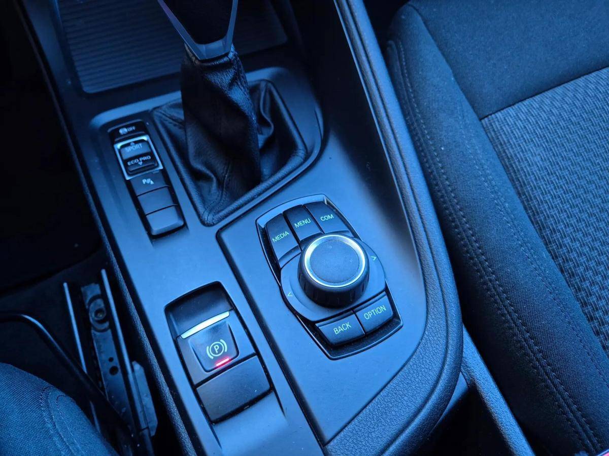 bmw-x1-sdrive16d-2019-diesel-1496cc