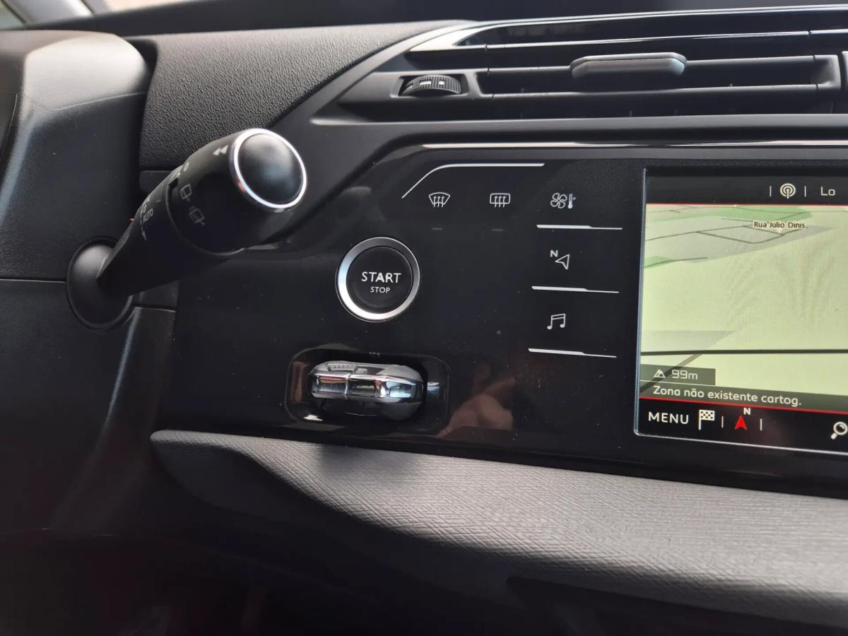 citroen-spacetourer-2020-diesel-1499cc