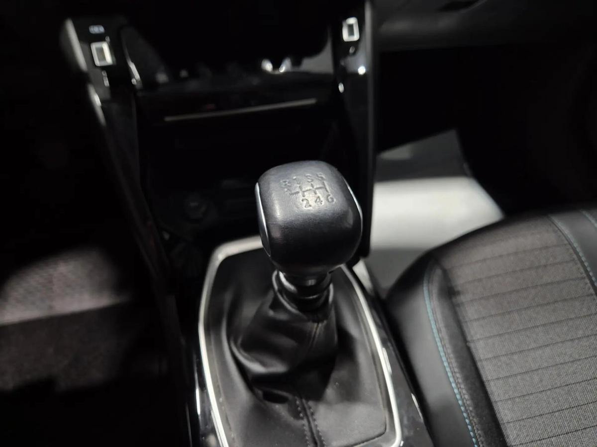 peugeot-208-2022-diesel-1499cc