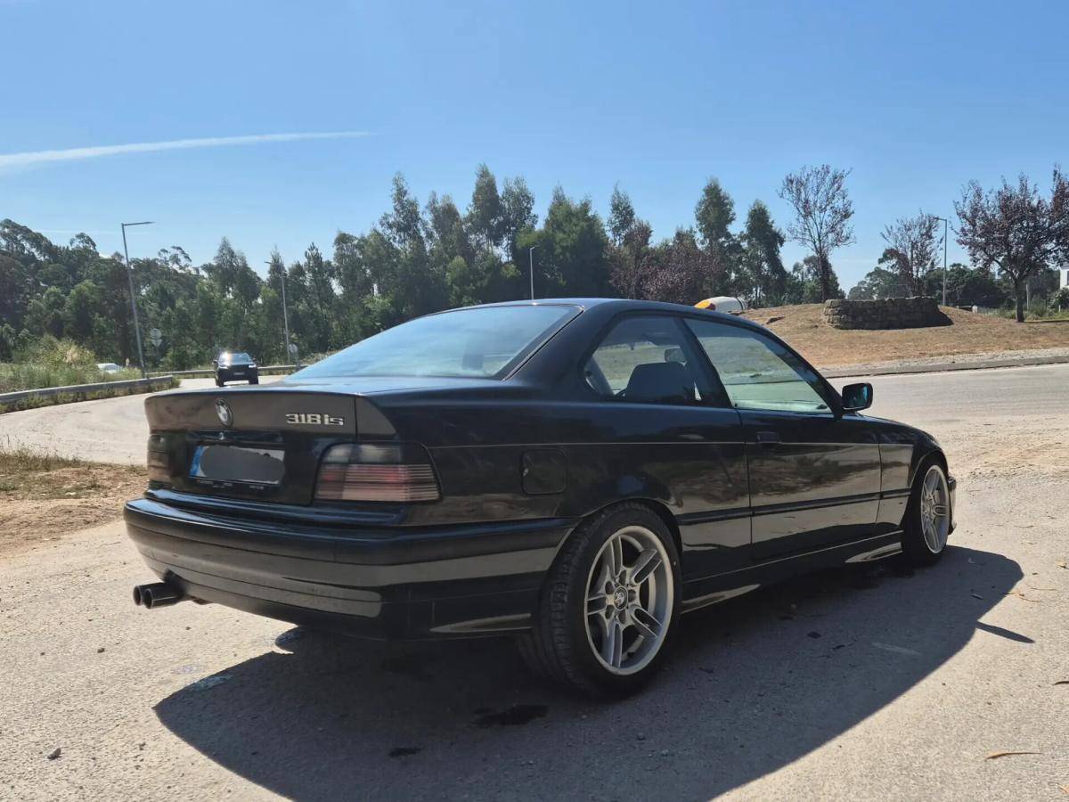bmw-serie-3-318is-1993-gasolina-1796cc
