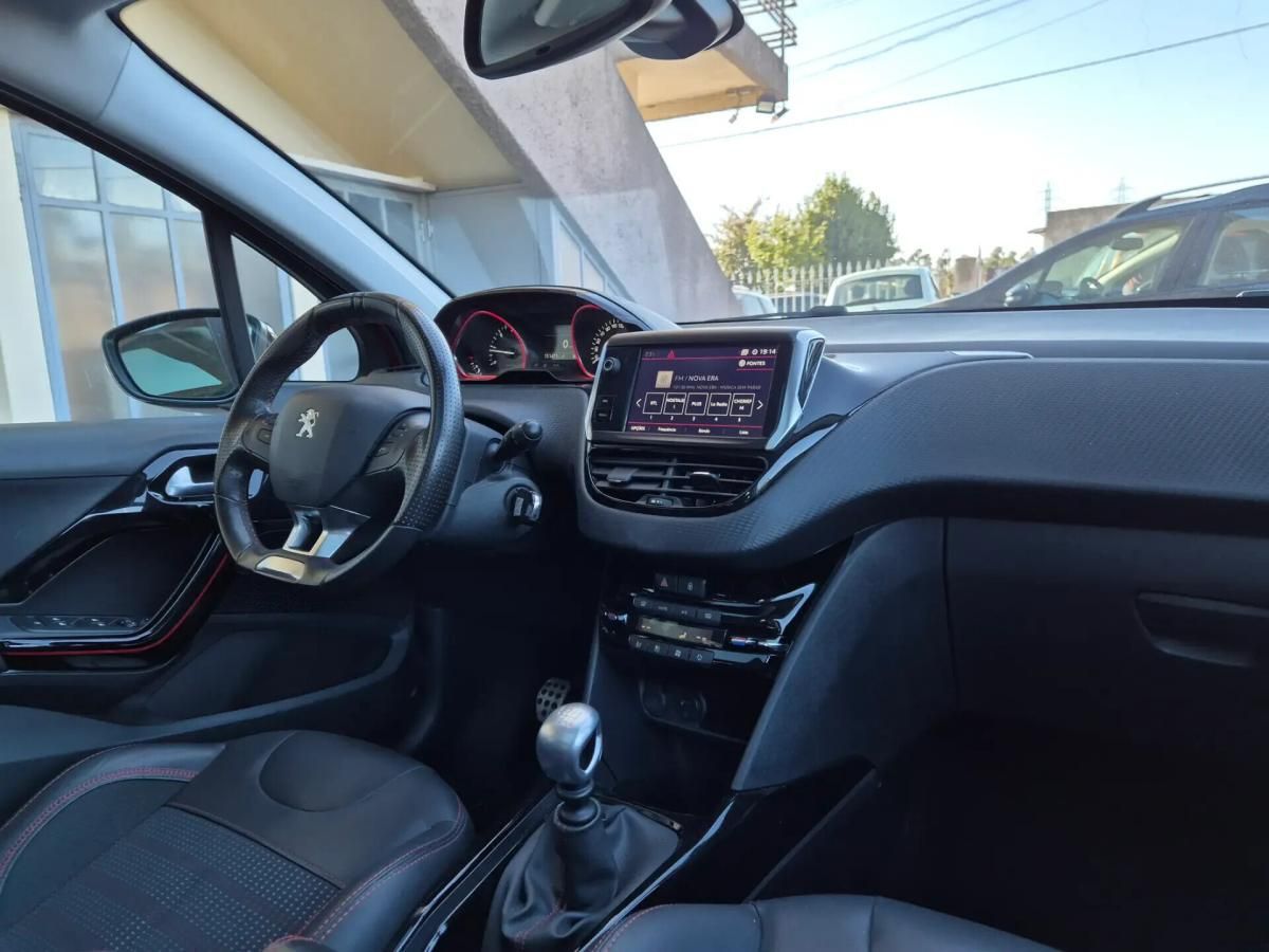 peugeot-2008-2017-diesel-1560cc