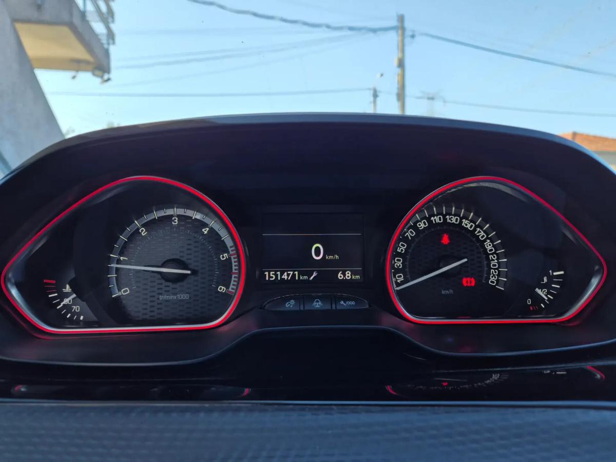 peugeot-2008-2017-diesel-1560cc