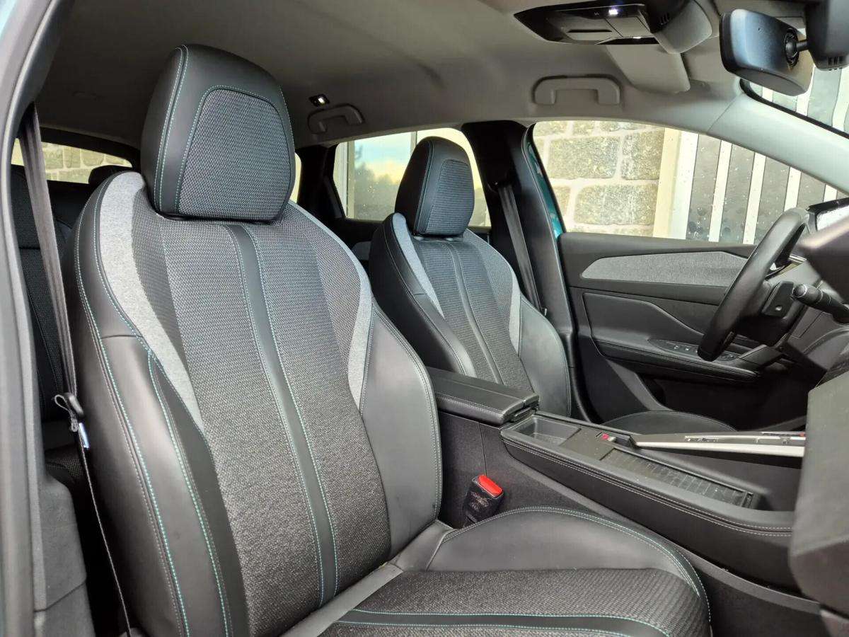 peugeot-308-sw-2023-diesel-1499cc