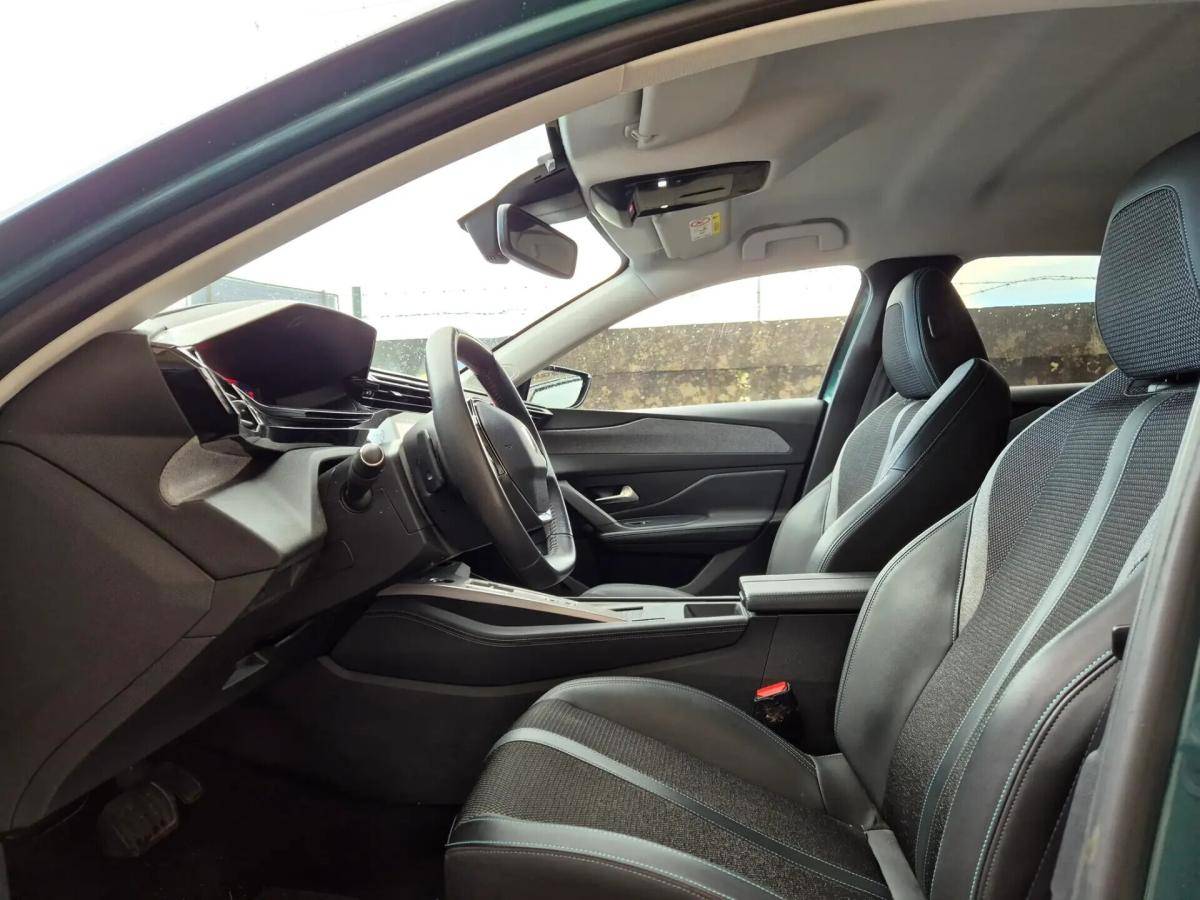 peugeot-308-sw-2023-diesel-1499cc