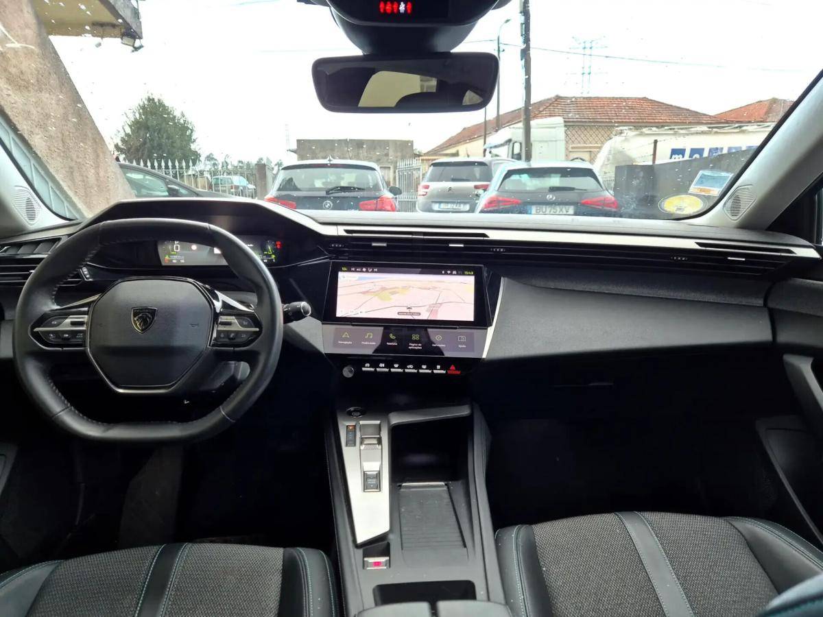 peugeot-308-sw-2023-diesel-1499cc