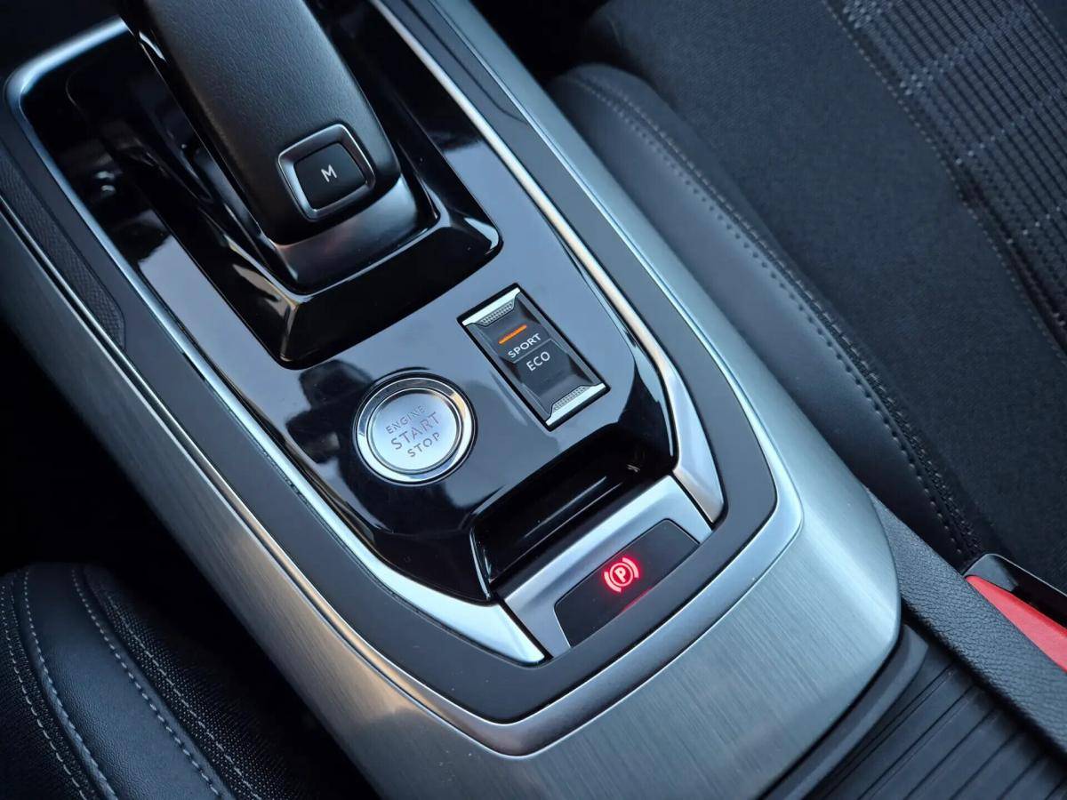 peugeot-308-sw-2020-diesel-1499cc