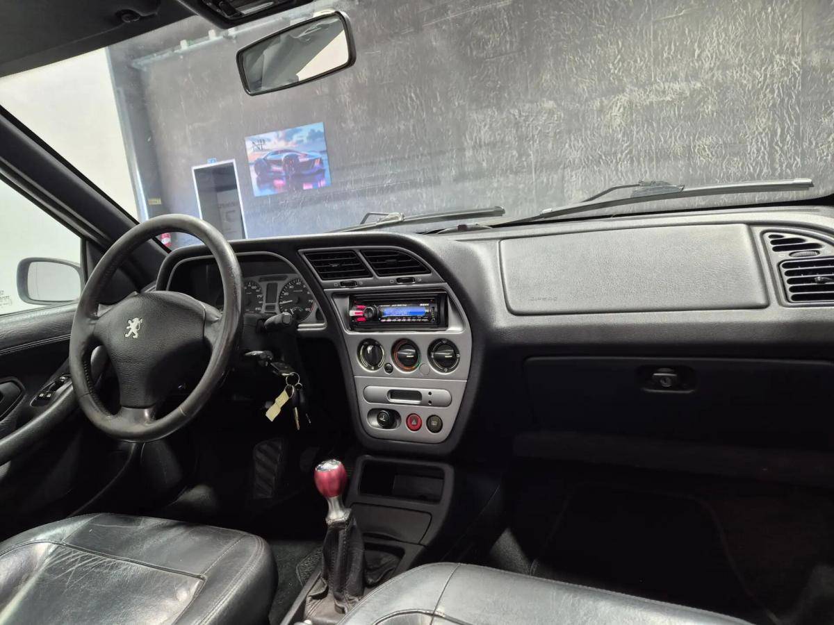 peugeot-306-2001-gasolina-1761cc