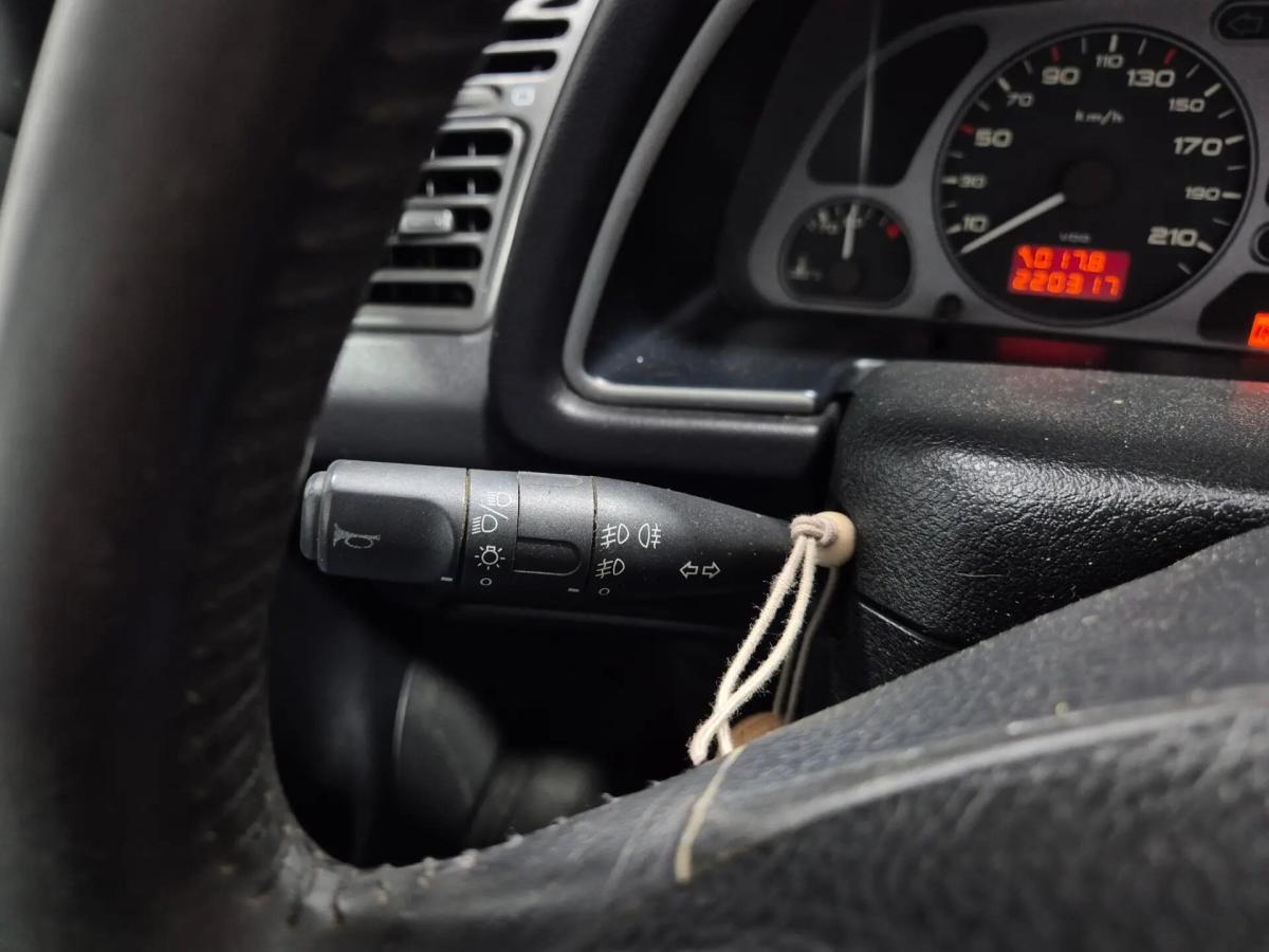peugeot-306-2001-gasolina-1761cc