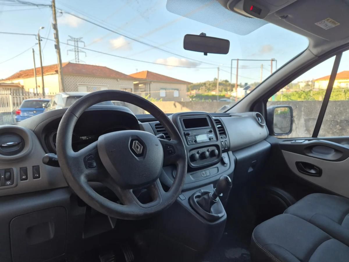 renault-trafic-2015-diesel-1598cc