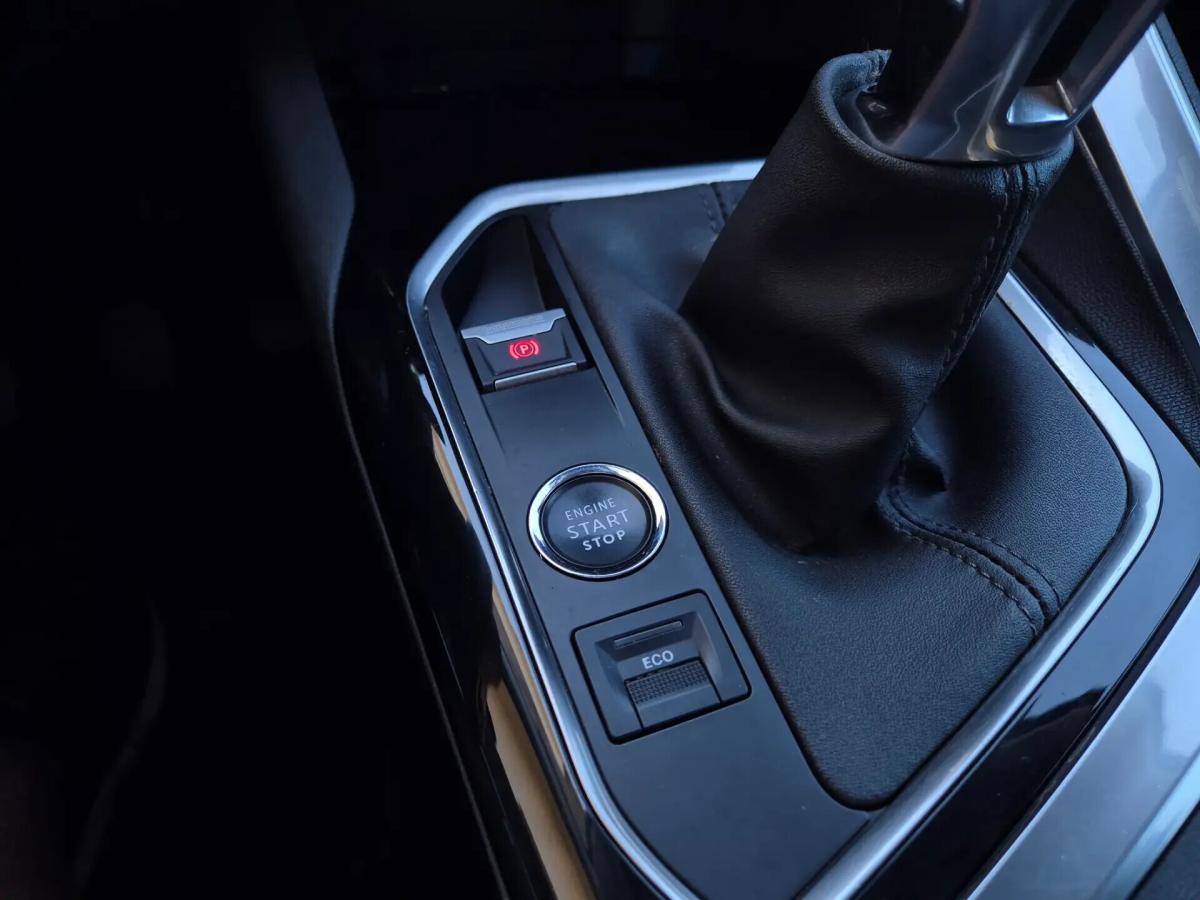 peugeot-3008-2021-diesel-1499cc