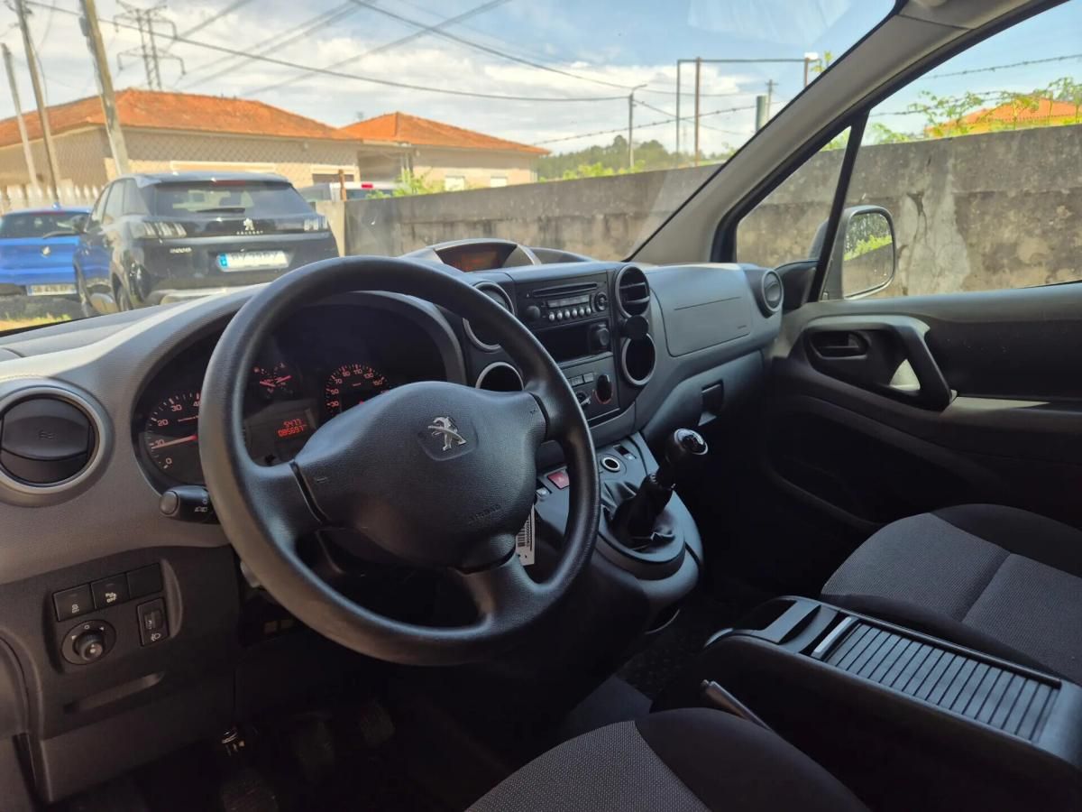 peugeot-partner-2018-diesel-1560cc