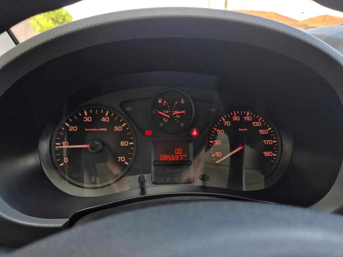 peugeot-partner-2018-diesel-1560cc
