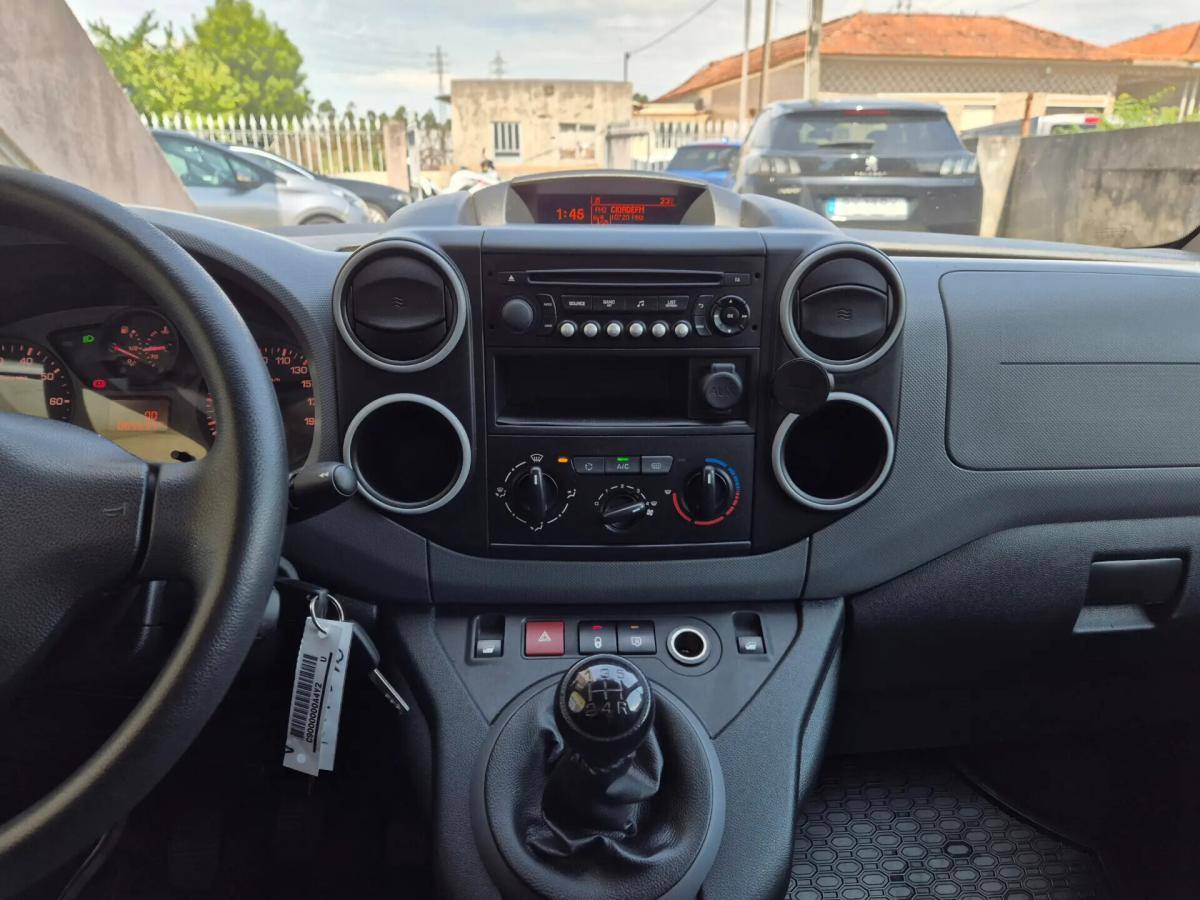 peugeot-partner-2018-diesel-1560cc