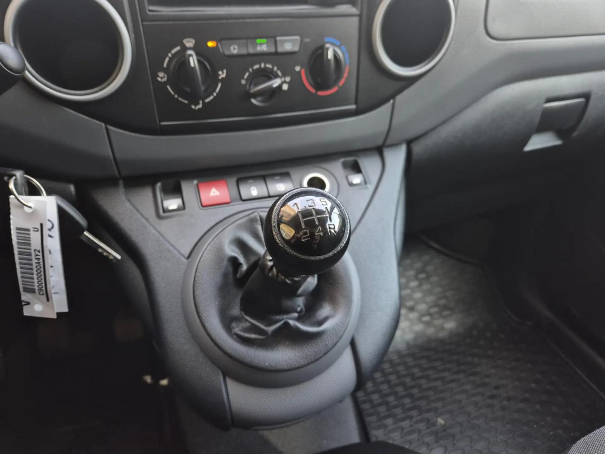 peugeot-partner-2018-diesel-1560cc