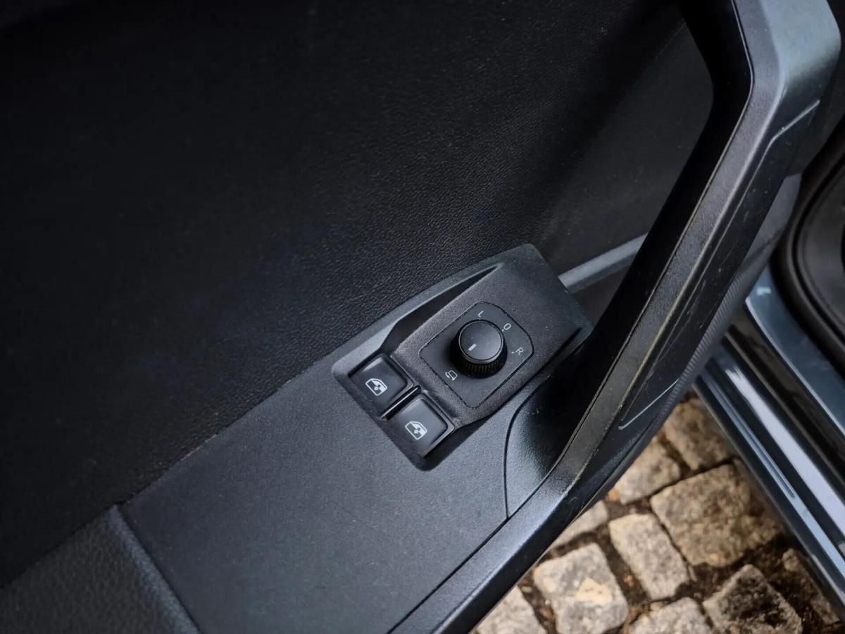 seat-ibiza-2019-diesel-1598cc