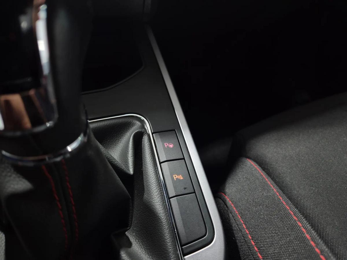 seat-arona-2021-gasolina-999cc