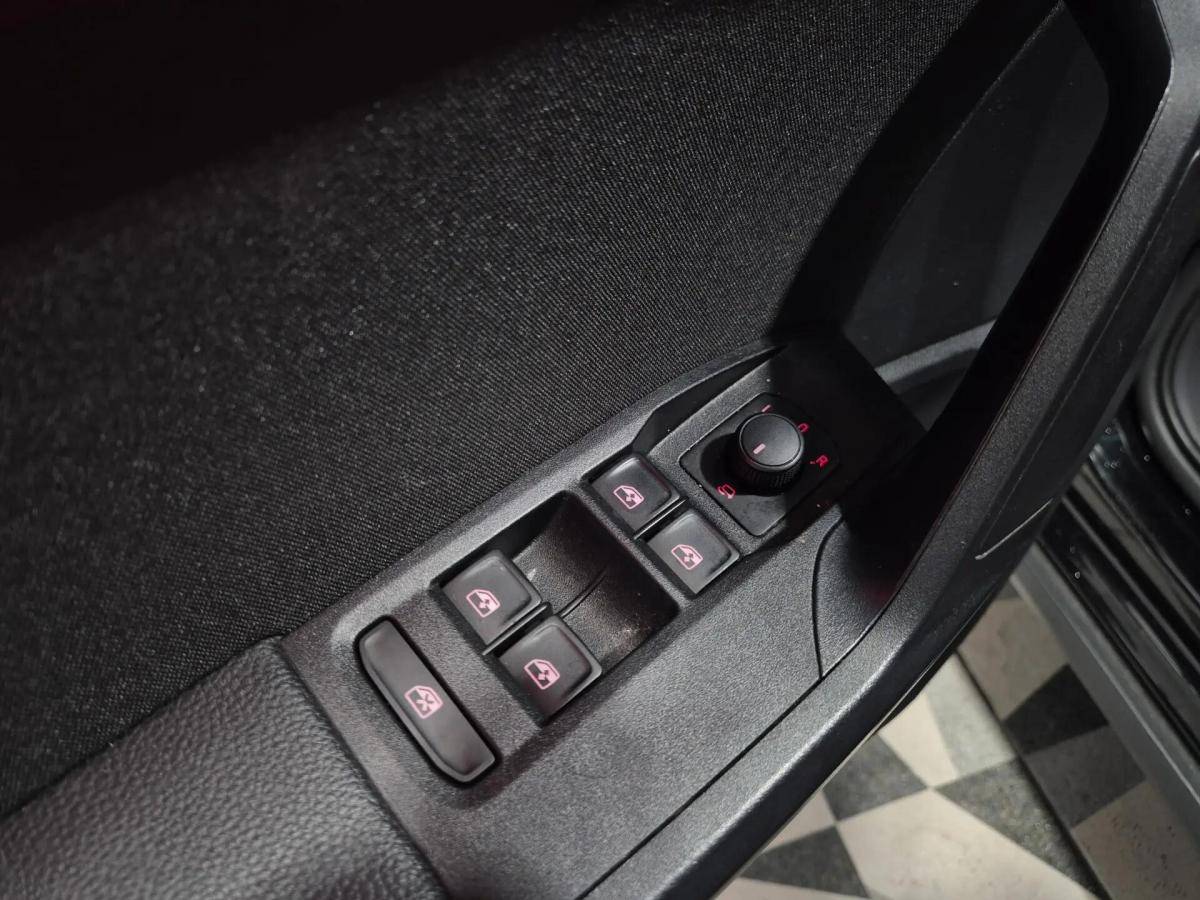 seat-arona-2021-gasolina-999cc