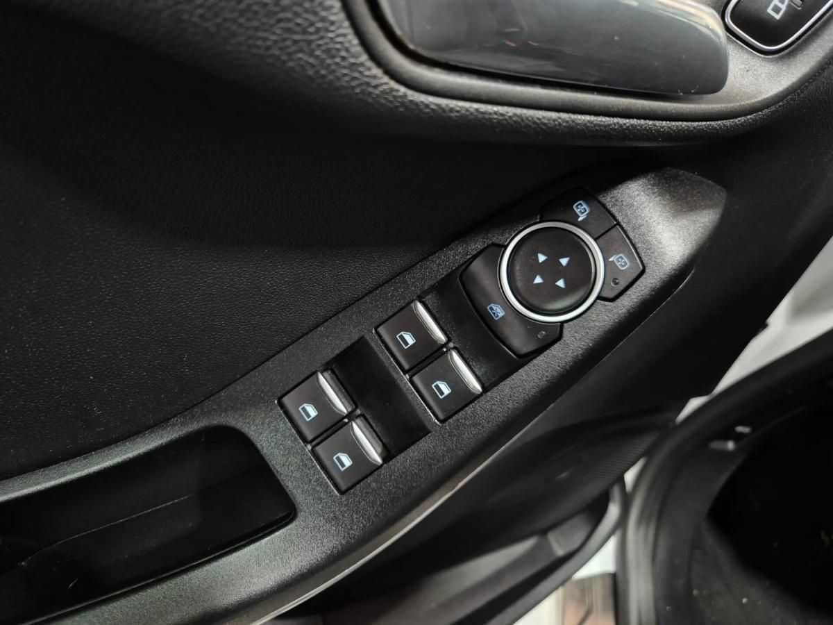 ford-fiesta-2020-gasolina-998cc
