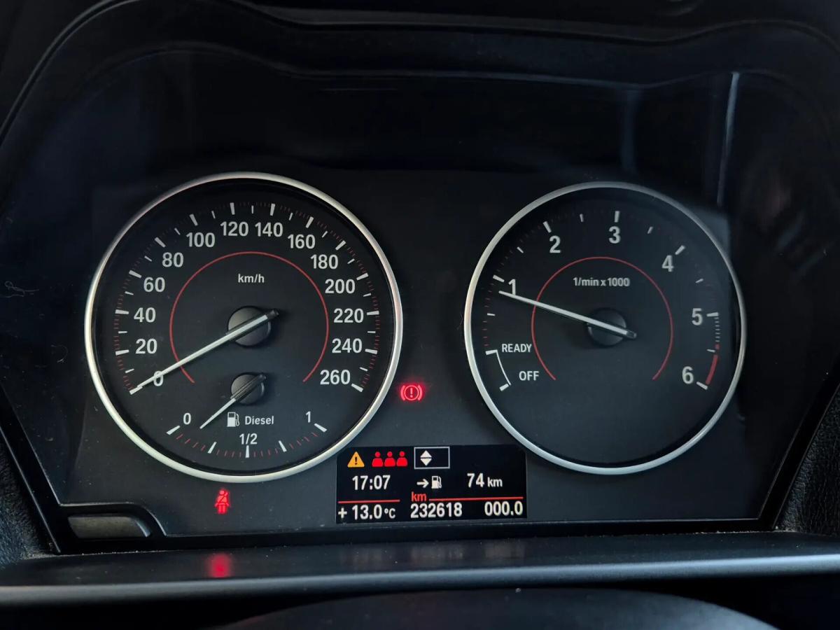 bmw-serie-1-118d-2012-diesel-1995cc