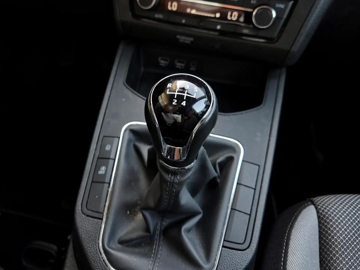 seat-ibiza-2019-diesel-1598cc