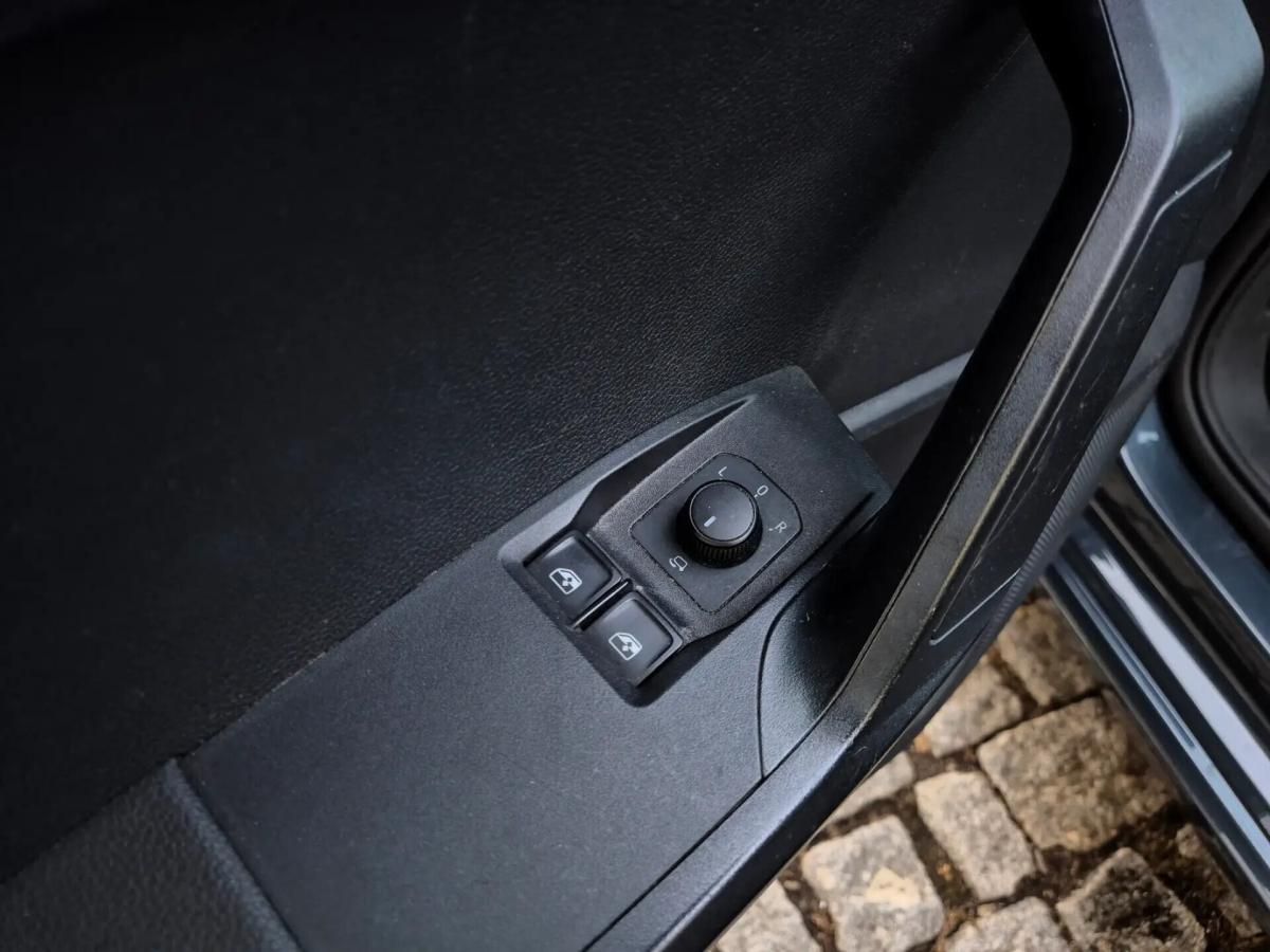 seat-ibiza-2019-diesel-1598cc