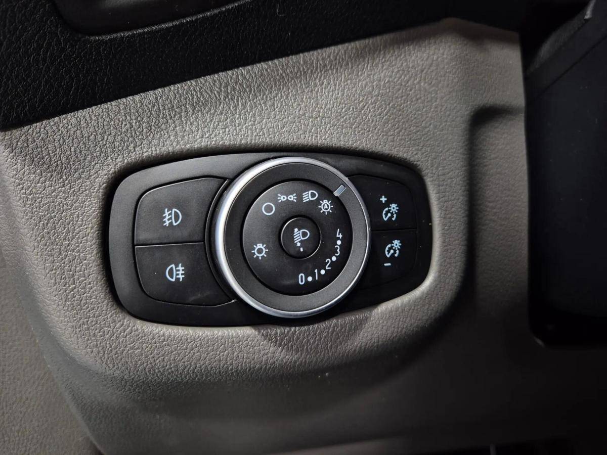 ford-transit-connect-2021-diesel-1498cc