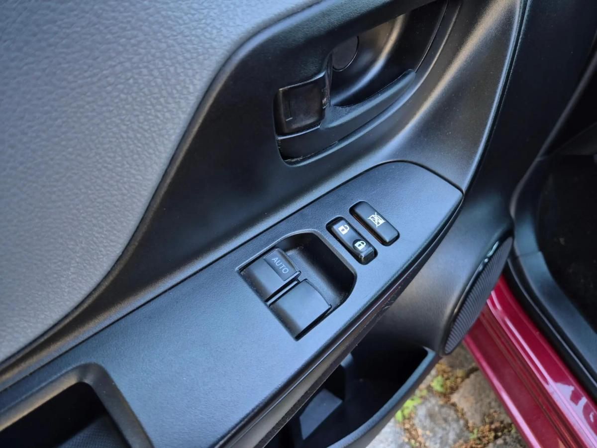 toyota-yaris-2019-gasolina-1496cc