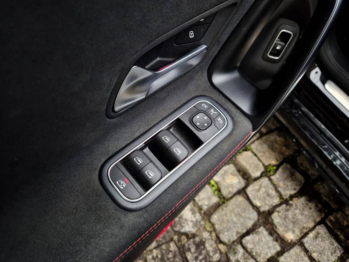 mercedes-benz-cla-250-e-2020-hibrido-a-gasolina-1332cc