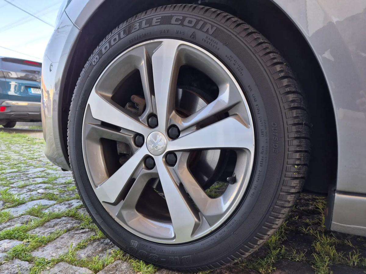 peugeot-308-sw-2020-diesel-1499cc