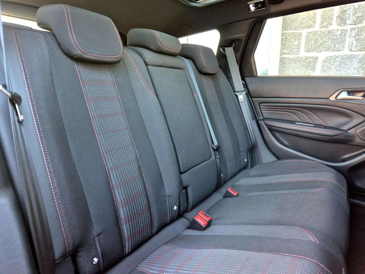 peugeot-308-sw-2020-diesel-1499cc