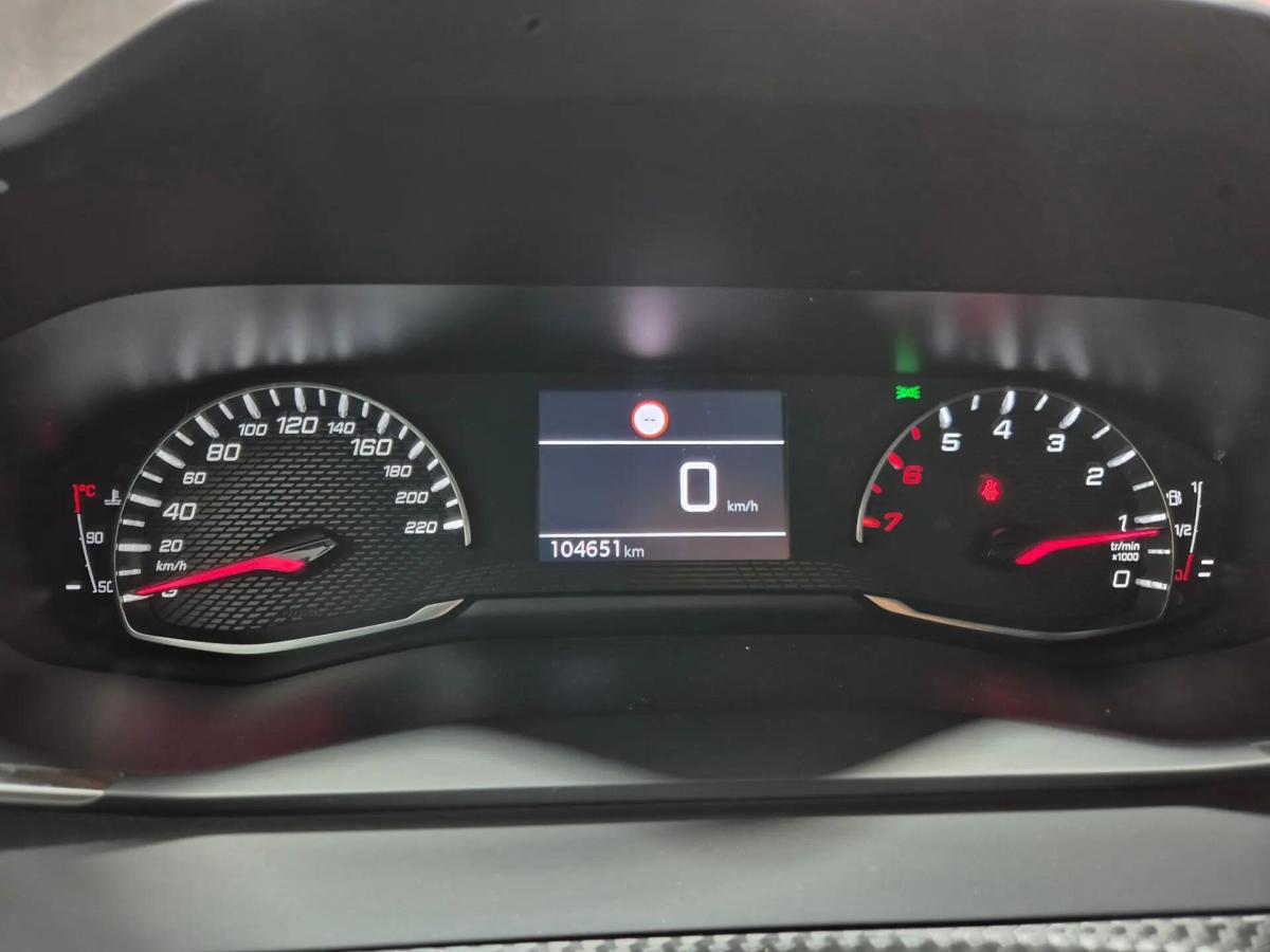peugeot-2008-2020-diesel-1499cc