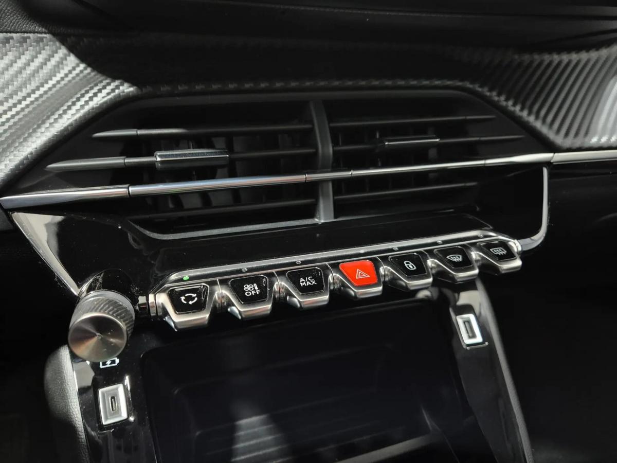 peugeot-2008-2020-diesel-1499cc
