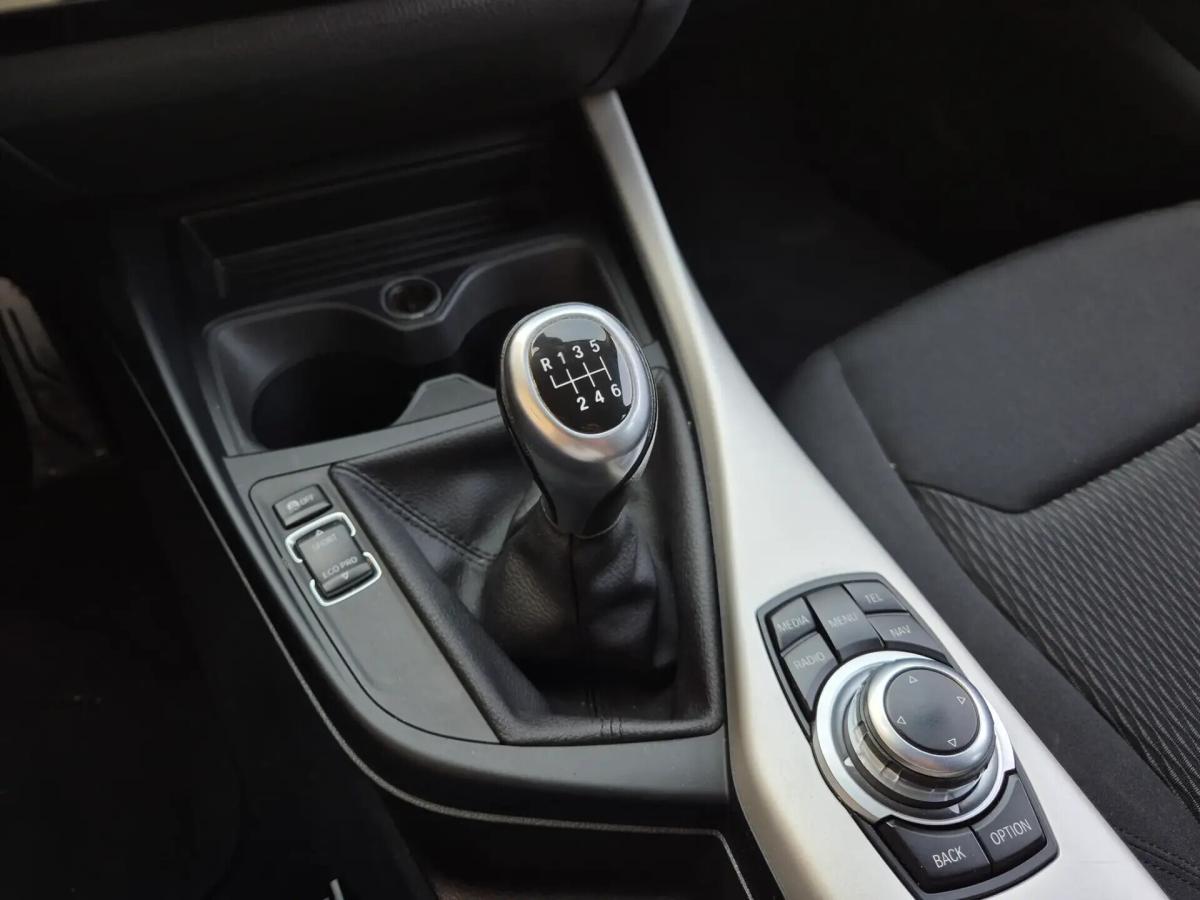 bmw-serie-1-116-d-2016-diesel-1496cc