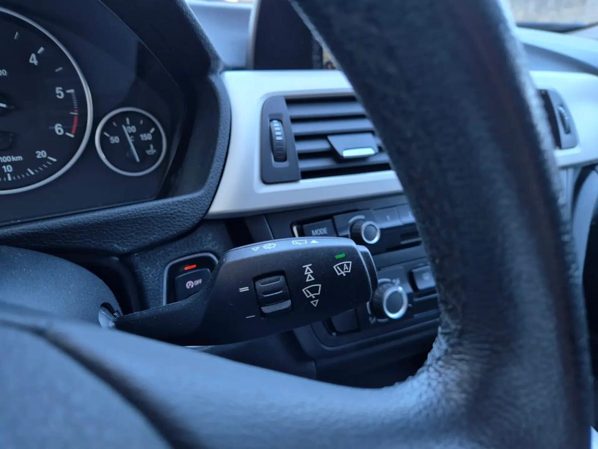 bmw-serie-3-316-d-touring-2014-diesel-1995cc
