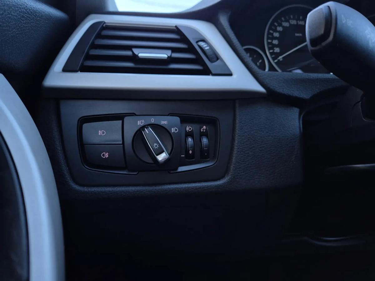 bmw-serie-3-316-d-touring-2014-diesel-1995cc