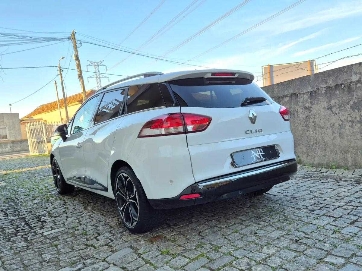 renault-clio-sport-tourer-2018-diesel-1461cc