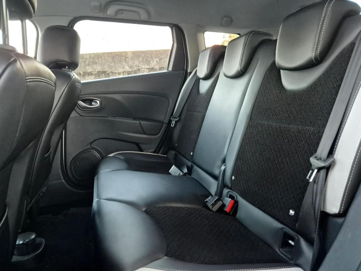 renault-clio-sport-tourer-2018-diesel-1461cc