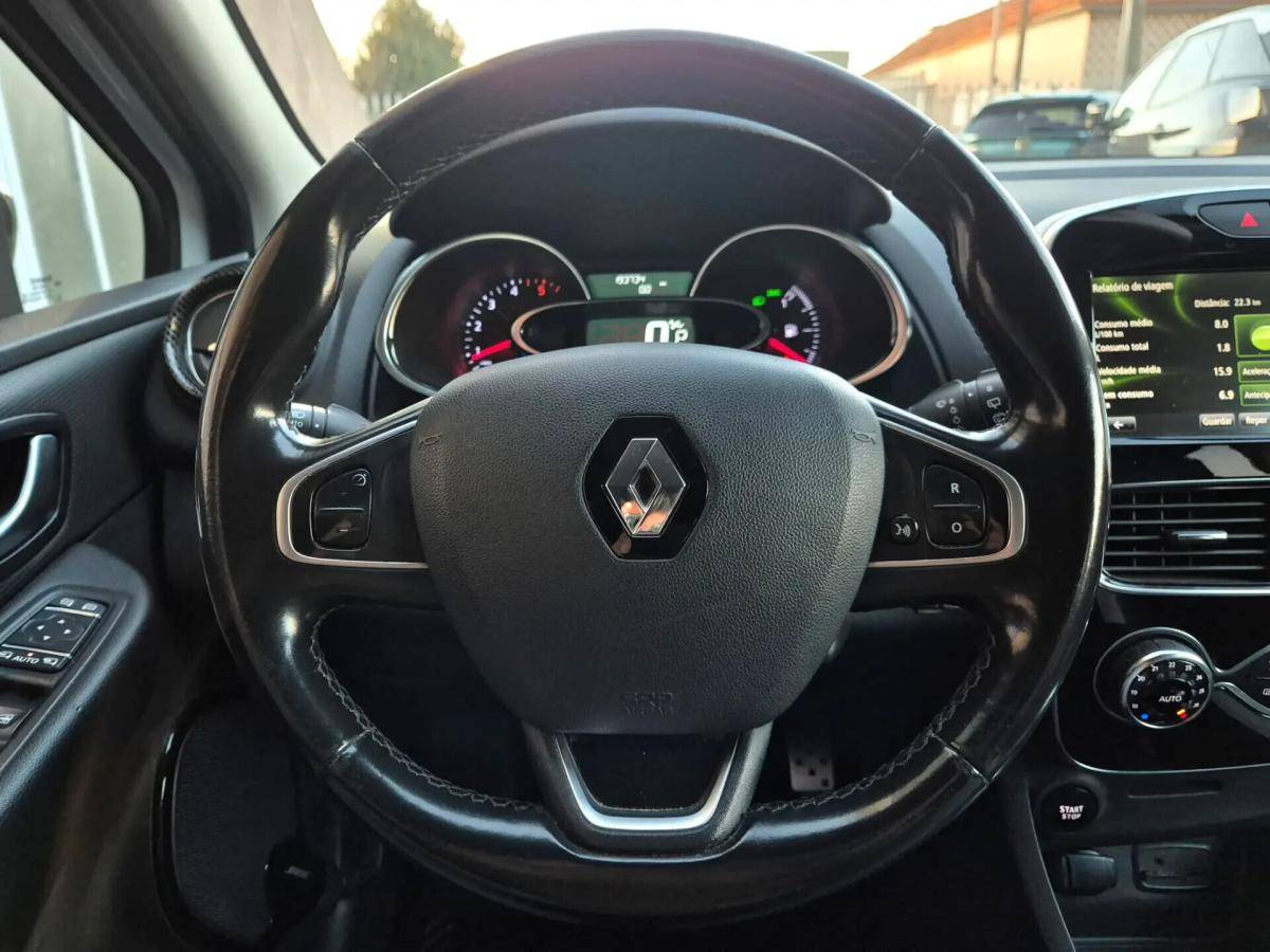 renault-clio-sport-tourer-2018-diesel-1461cc