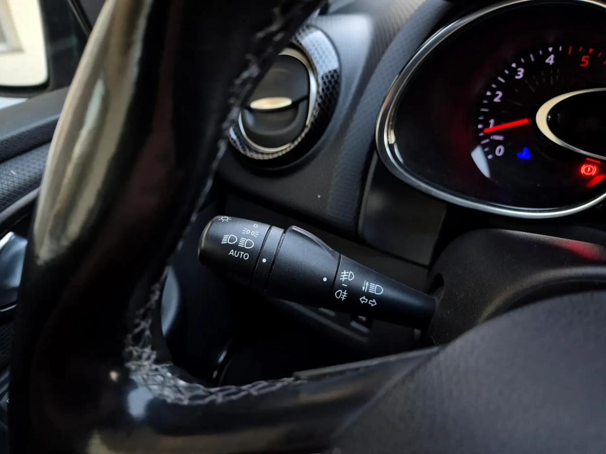 renault-clio-sport-tourer-2018-diesel-1461cc