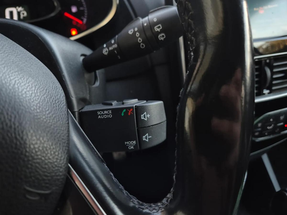 renault-clio-sport-tourer-2018-diesel-1461cc