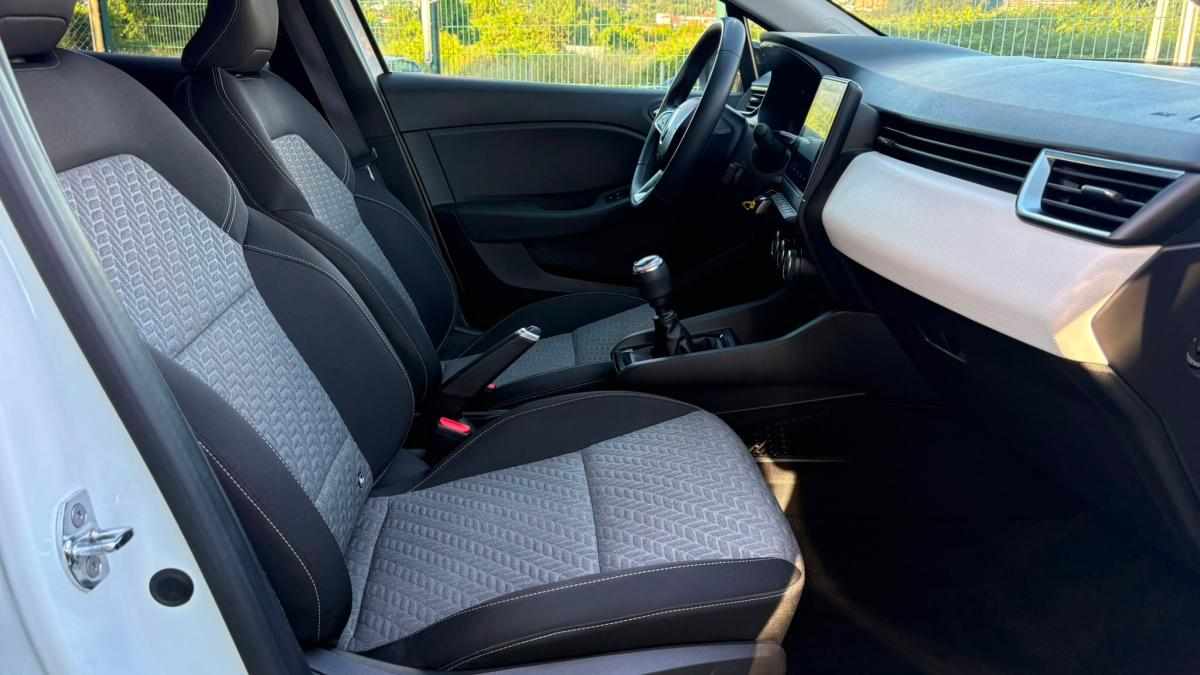renault-clio-1-0-tce-2023-gasolina-999cc